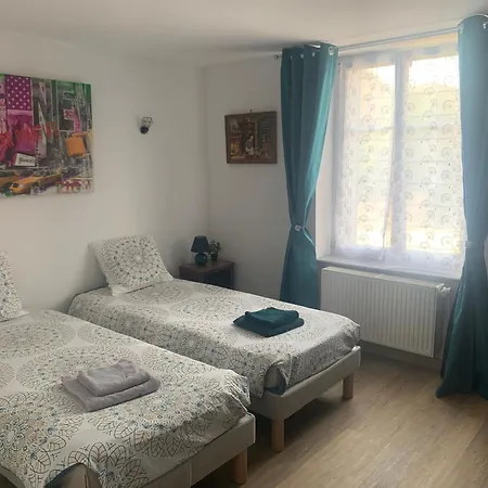 Semesterbostad Maison Familiale Renovee Avec Wifi, Proche De Sites Historiques - Fr-1-584-371 Mont-l'Etroit